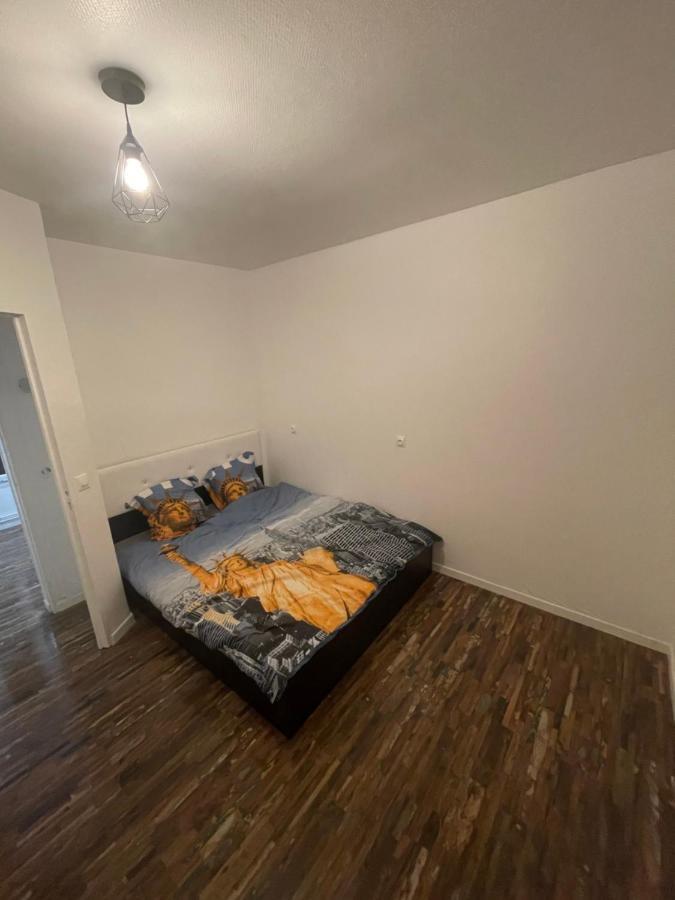 Logement Lagny Sur Marne Disneyland Paris Apartment Bagian luar foto